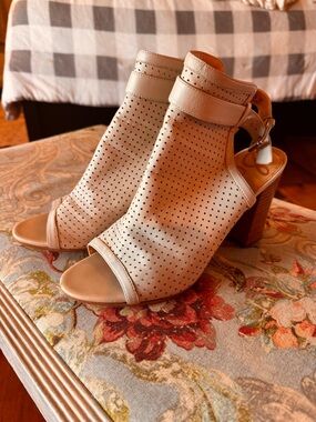 Sam Edelman Perforated Open-Toe Block Heel Sandals in Beige